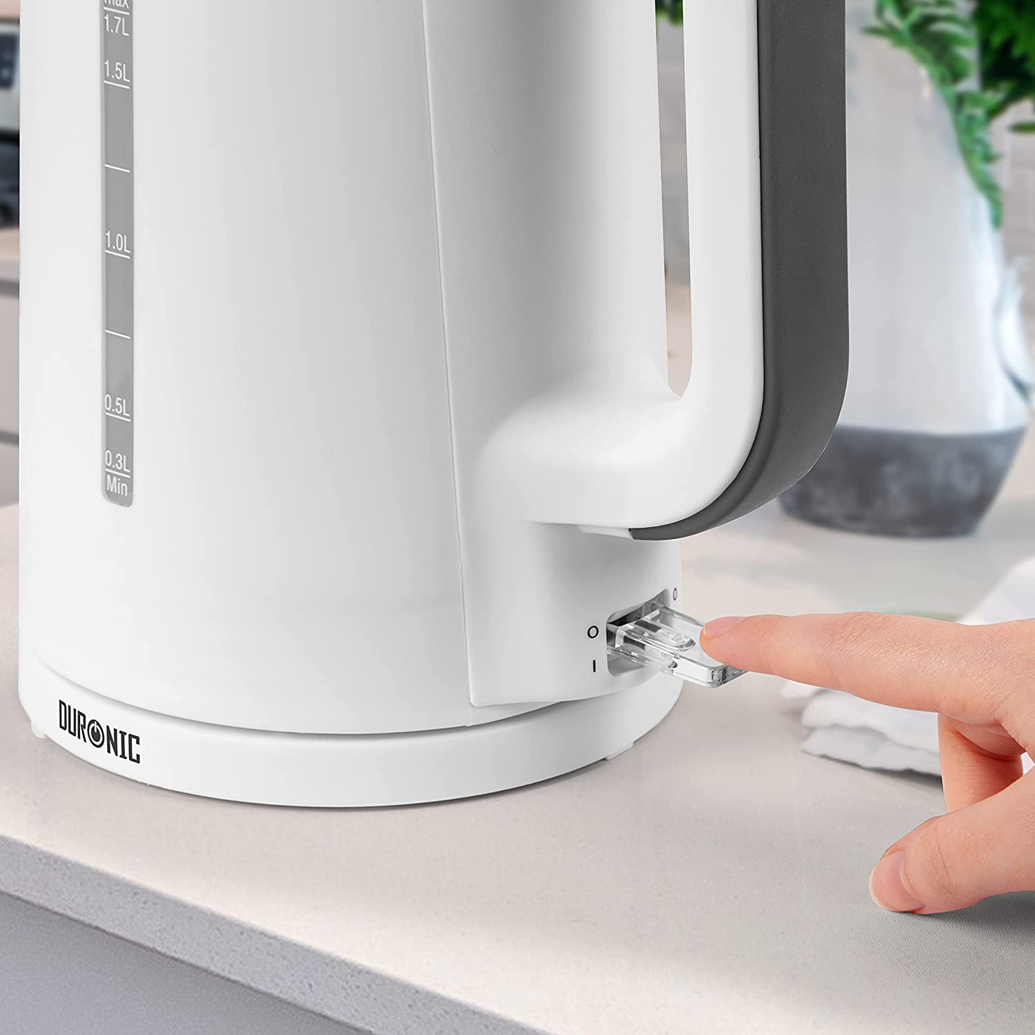 Duronic EK17 WE Wasserkocher | 1,7l Fassungsvermögen | 2200 Watt | Schnellkochend | Basis mit kabellosem Wasserkocher | Automatische Abschaltung | Zeitgemäßes Design | Weiß