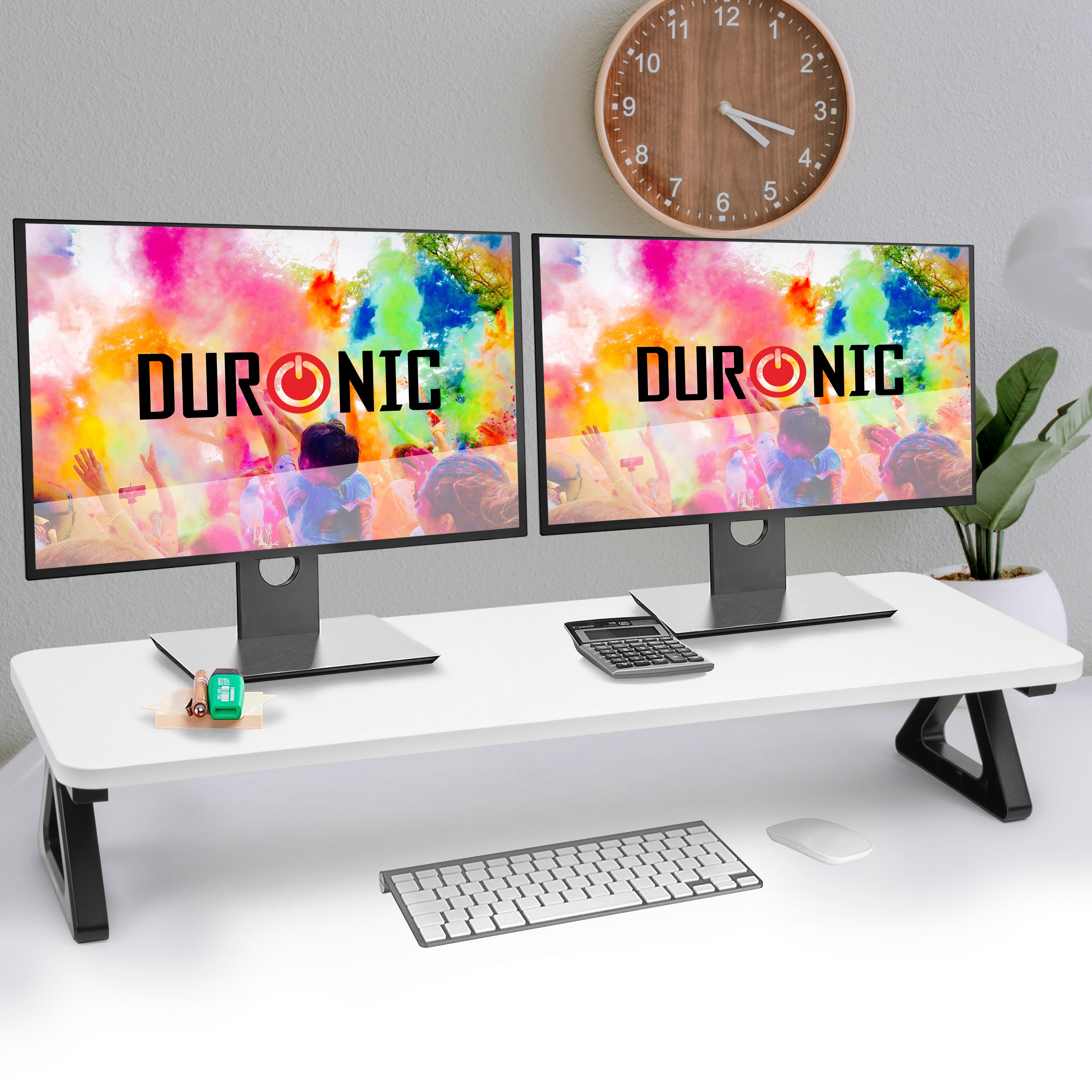 Duronic DM06-2 WE Monitorständer Setup mit zwei Monitoren