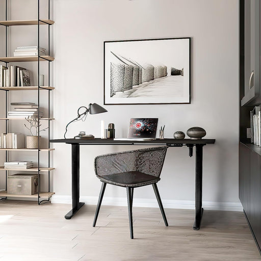 Duronic TM51 BK Tischgestell Beispielbild im Wohnzimmer