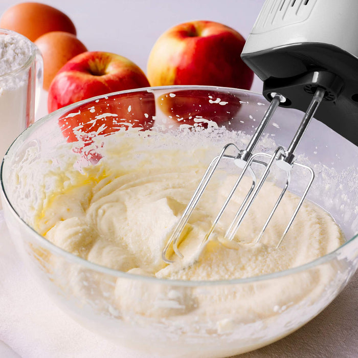 Duronic HM4 Handmixer / Mixer / Handrührgerät mit Turbofunktion, Edelstahl Rührbesen, Knethaken und Schneebesen und Aufbewahrungsbox, 400W—